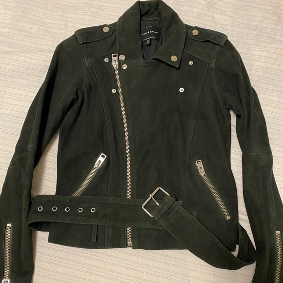 Women’s jacket - Picture 1 of 3